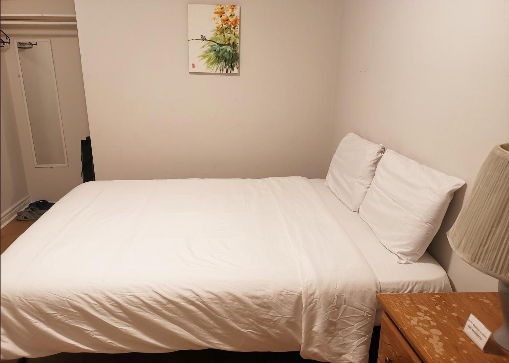 Cozy Private Rm Heart Of North York Free Parking Full Kitchen Close To Downtown Toronto Exterior foto
