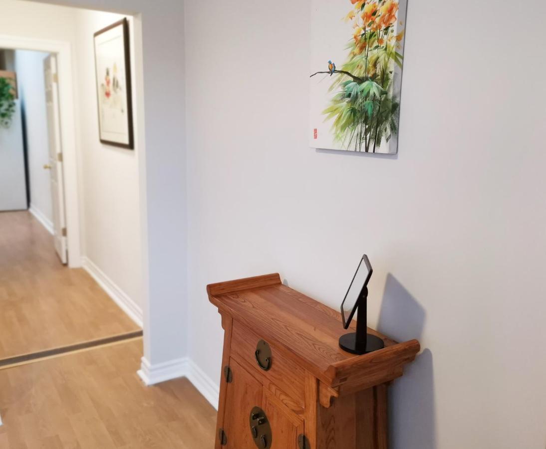 Cozy Private Rm Heart Of North York Free Parking Full Kitchen Close To Downtown Toronto Exterior foto